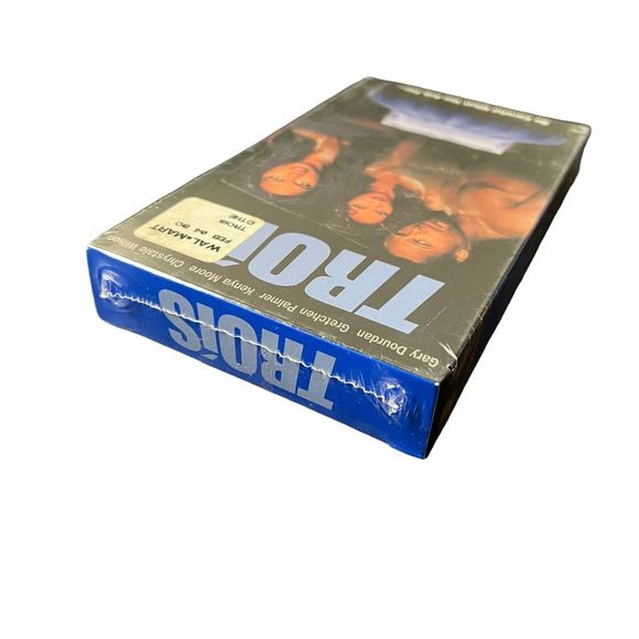 Trios Movie VHS Tape NEW SEALED Vintage VHS Gary Duncan Kenya Moore Columbia‎ - Picture 5 of 6